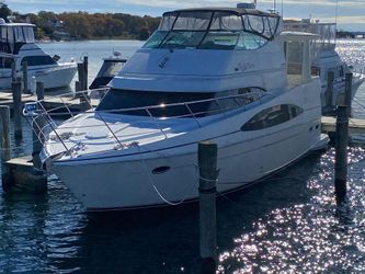 46' Carver 2003 Yacht For Sale